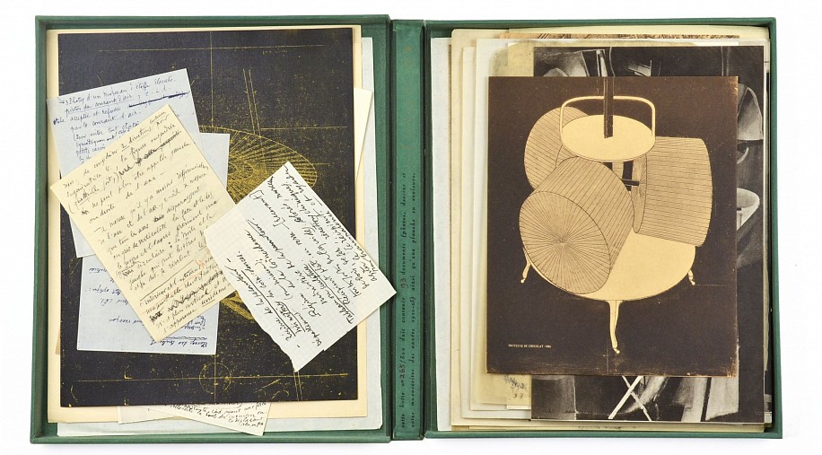 Marcel Duchamp, La boîte verte. La mariée mise à nu par ses célibataires, même (The Green Box. The Bride Stripped Bare by Her Bachelors, Even)
1934